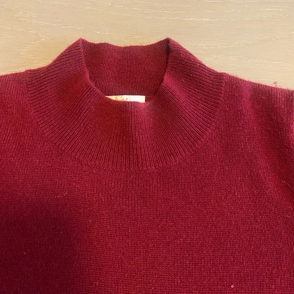 JOIE ruby red cashmere sweater, size XS - Picture 5 of 8